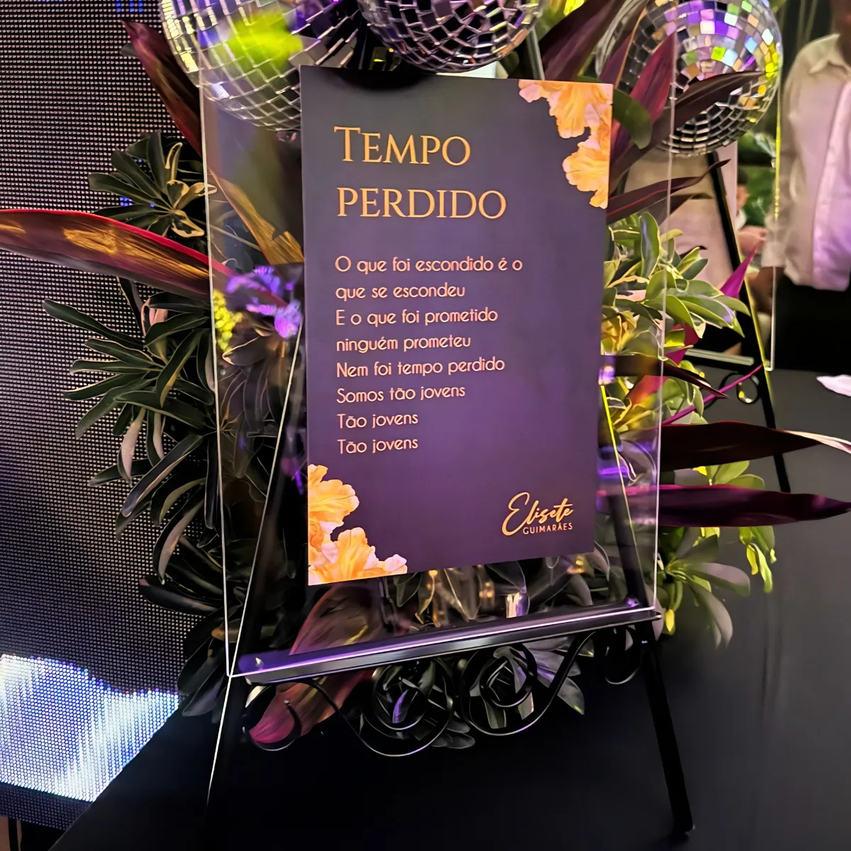 Unitárias - Cor Preta Cavalete suporte de mesas de ferro para telas comestíves , lousas, placas